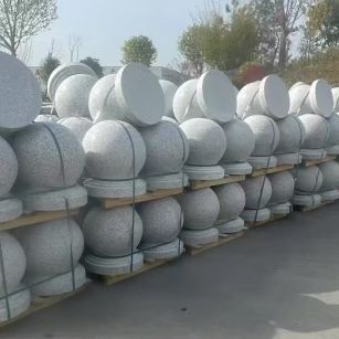 邢台 白麻花岗岩石材圆球，石球，挡车球，隔离球，景观石球，风水球等