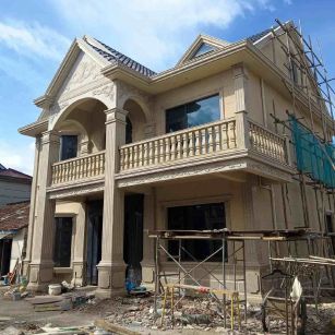 邢台 黄金麻花岗岩石材私人别墅雕花门楼柱阳台栏杆