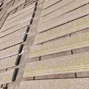 邢台 黄金麻花岗岩光面楼梯踏步