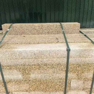 邢台 黄金麻花岗岩石材机切面栏杆料半成品