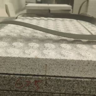 邢台 芝麻白花岗岩6.0公分荔枝面五轴加工雕刻盲点