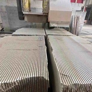 邢台 车间生产日常，黄金麻白麻花岗岩