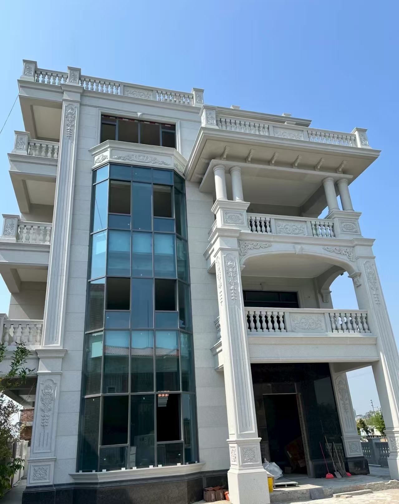 邢台 白麻花岗岩别墅外墙干挂效果展示