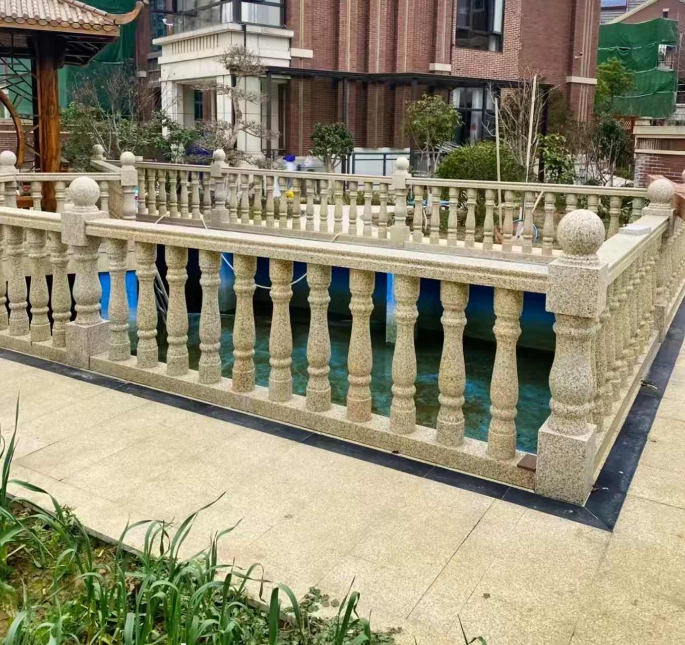 邢台黄金麻花岗岩石材栏杆，扶手，将军柱，花瓶柱