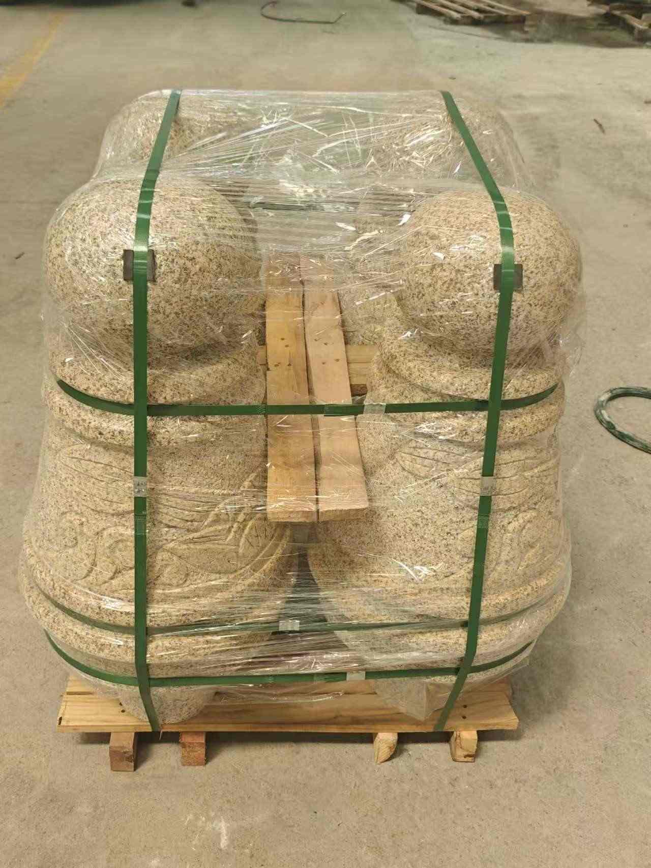 邢台 黄金麻异形定制雕花——棒棒糖挡车柱