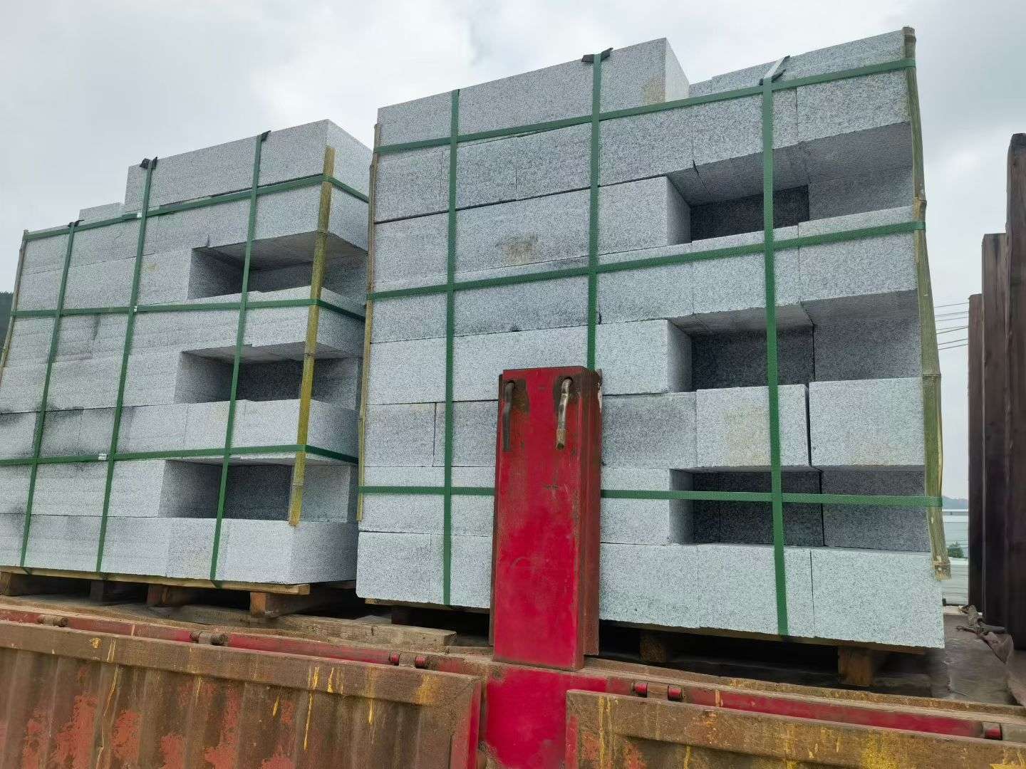 邢台 芝麻白花岗岩路沿石，平石，路侧石，马路牙子，路缘石，立缘石，平缘石等