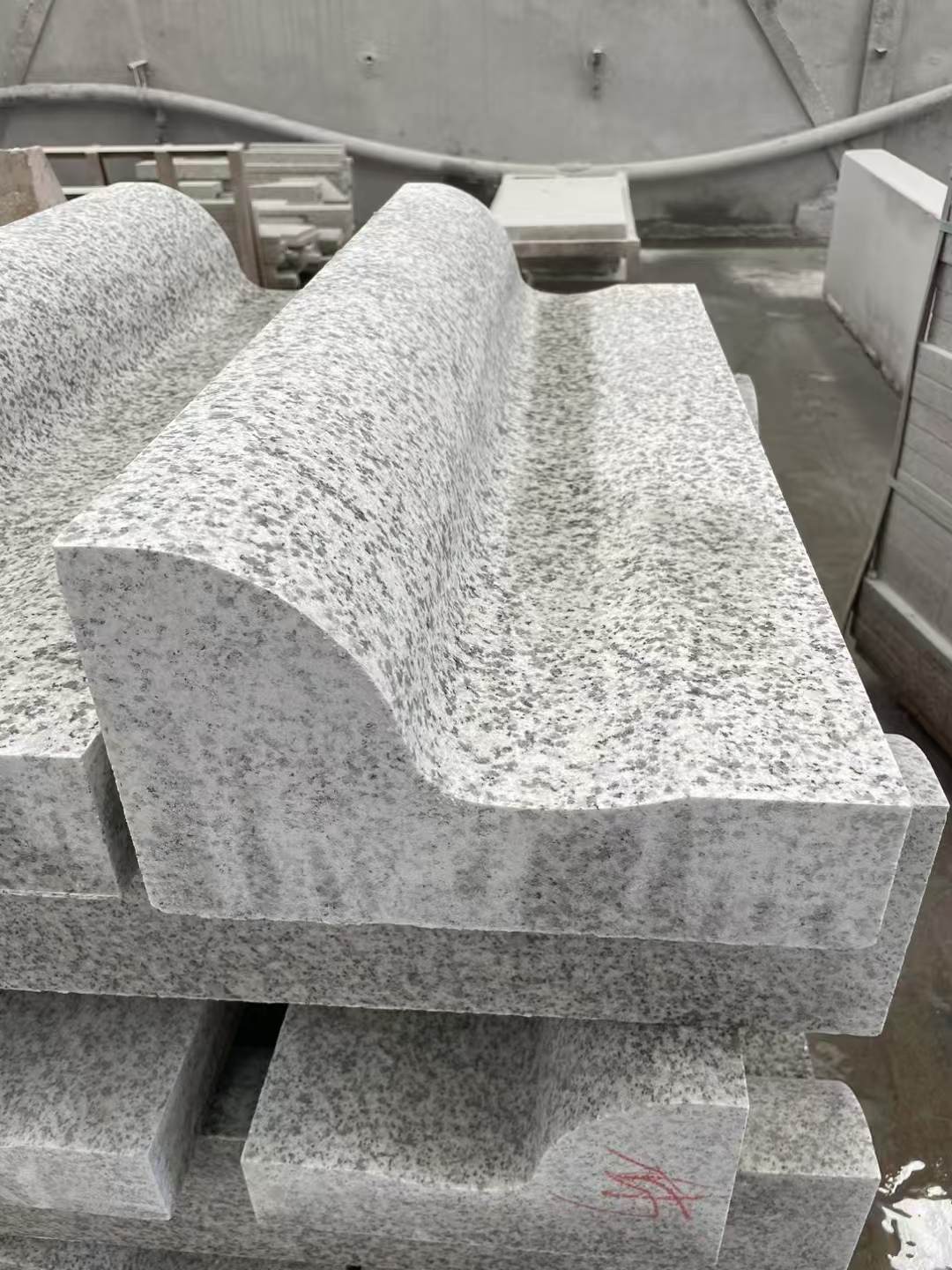 邢台 白麻花岗岩S型路沿石，路侧石，马路牙子等