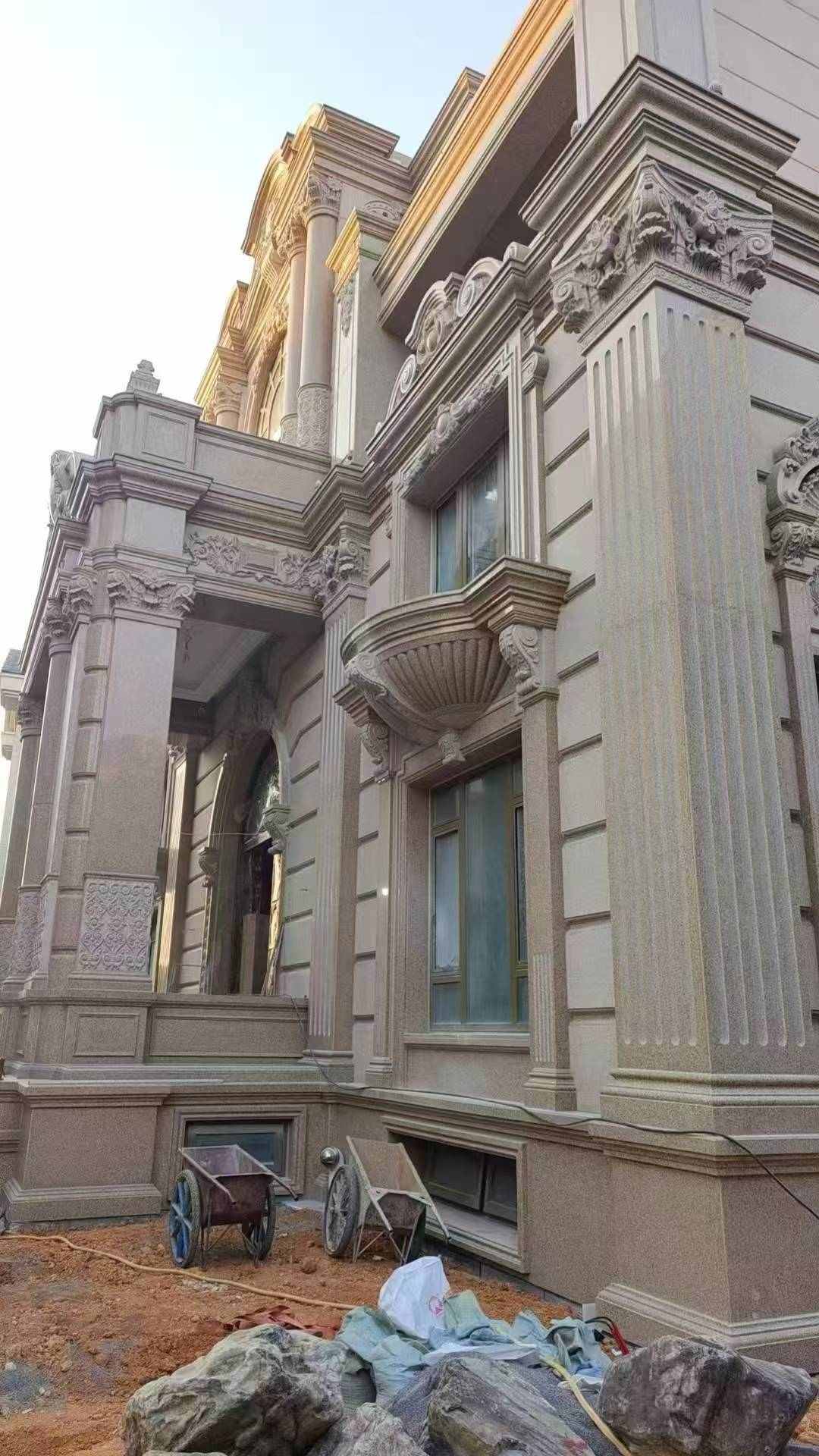 邢台 黄金麻花岗岩光面别墅外墙干挂施工完成