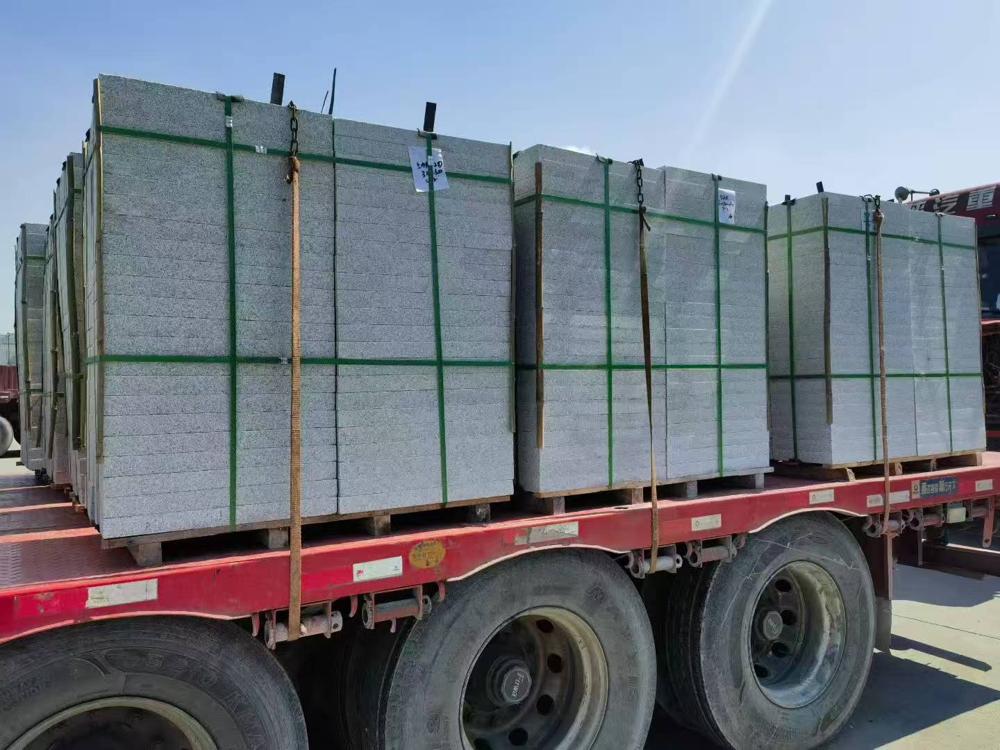 邢台芝麻白花岗岩出货日常地铺石