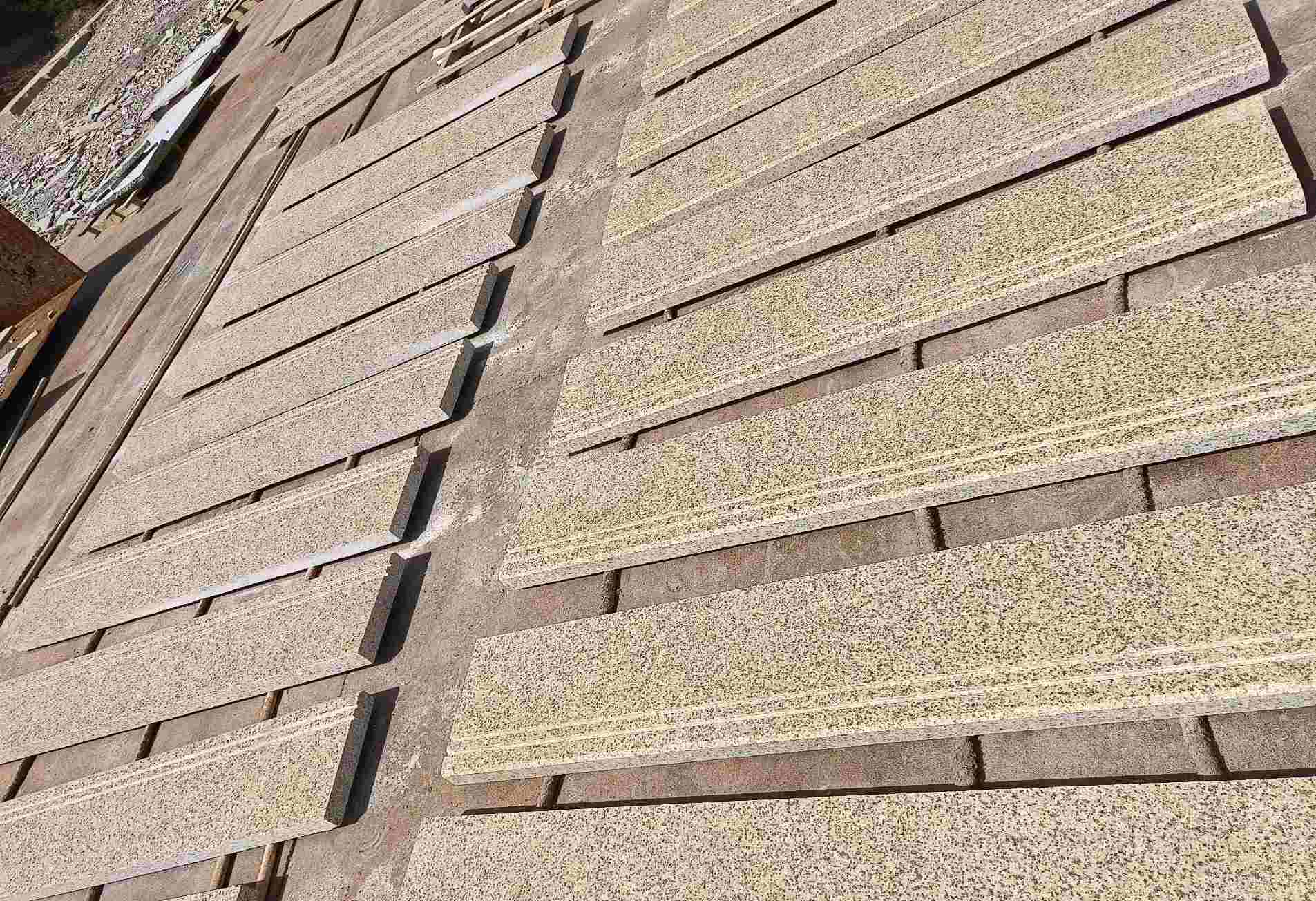 邢台 黄金麻花岗岩光面楼梯踏步