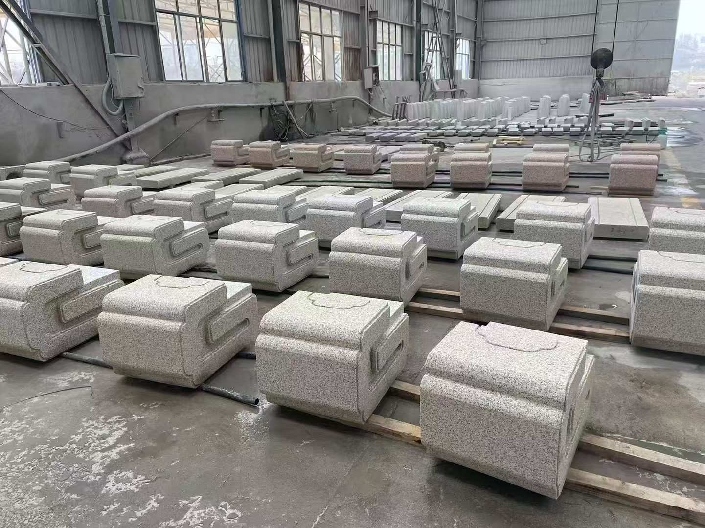 邢台 白麻花岗岩异形加工-石凳，坐凳